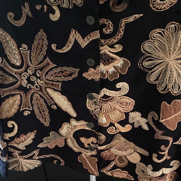 Beautifully Embroidered Black Denim Jacket - Picture 7 of 11